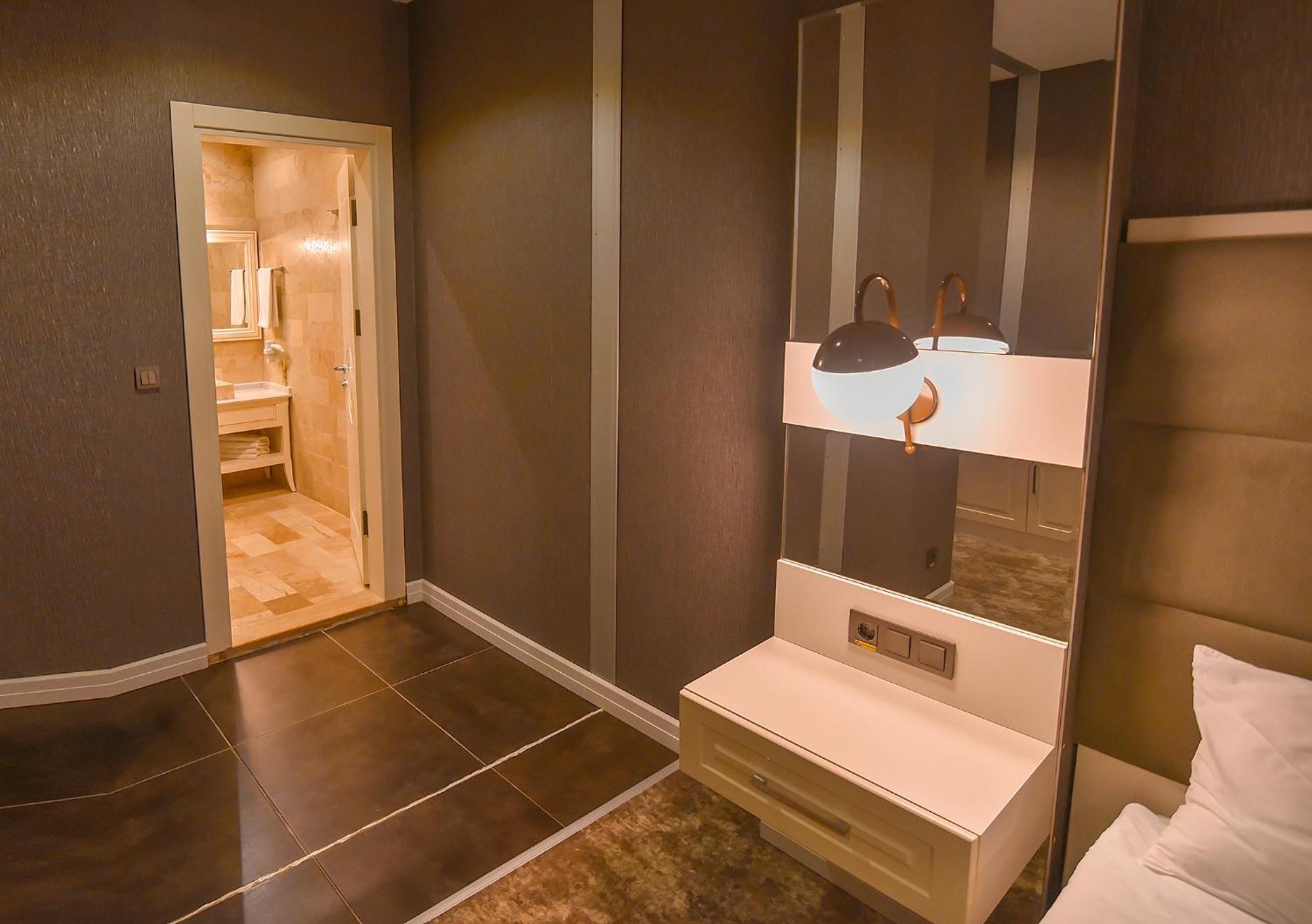 Royal Comfort Hotel Araklı Eksteriør bilde