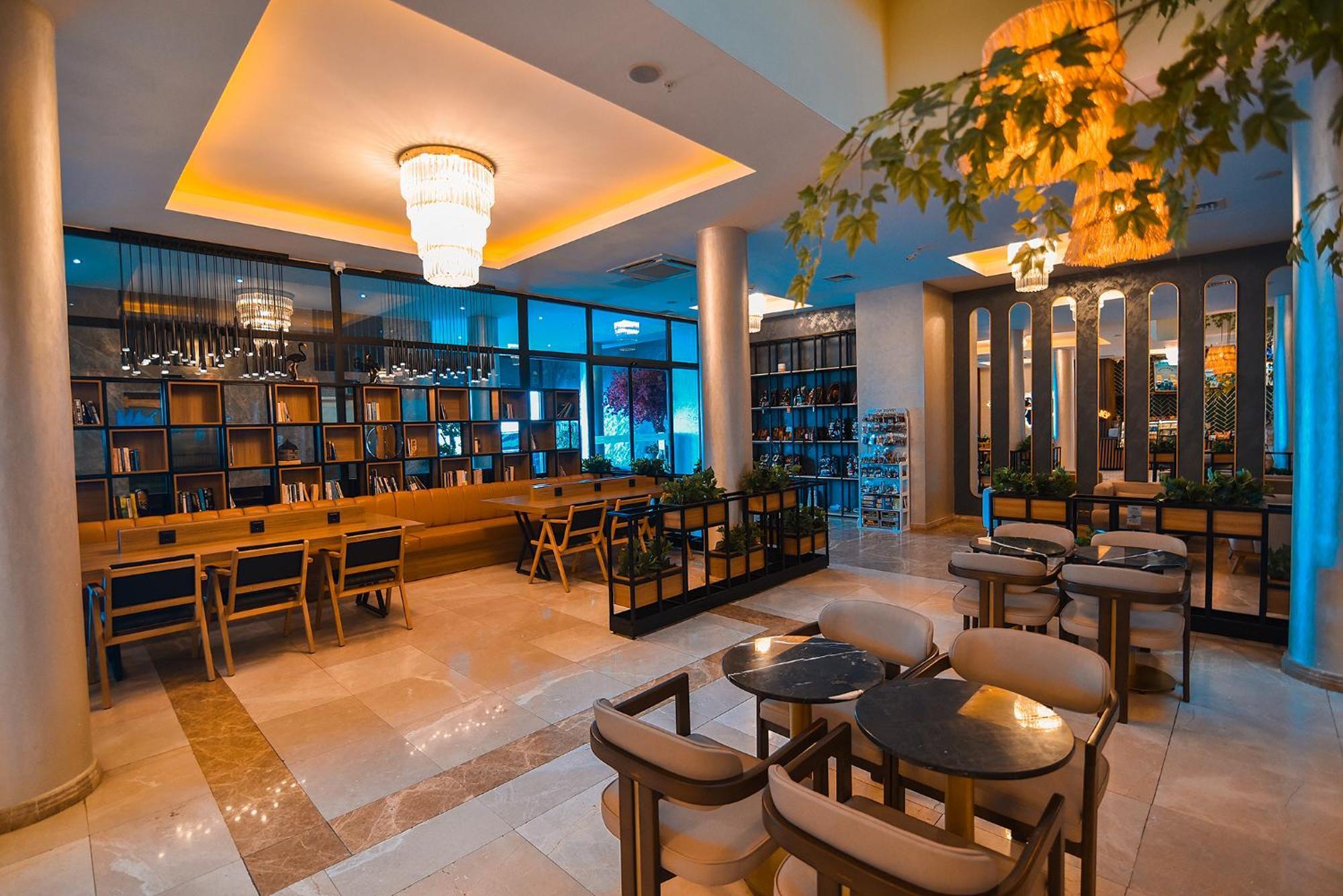Royal Comfort Hotel Araklı Eksteriør bilde