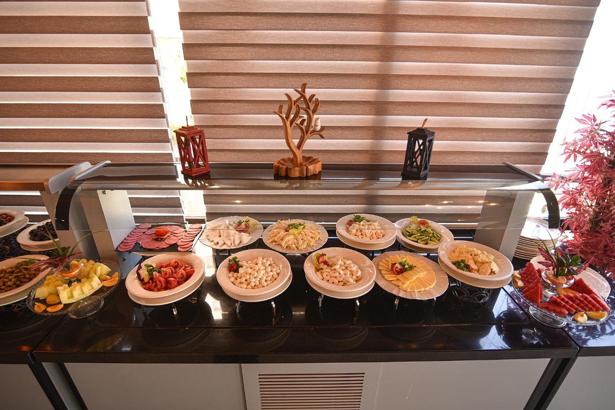 Royal Comfort Hotel Araklı Eksteriør bilde
